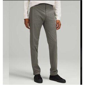 Lululemon Commission pants Classic 31”, Gray Sage, Size 33 G83